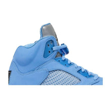 Load image into Gallery viewer, Air Jordan 5 Retro SE UNC 10 Men’s
